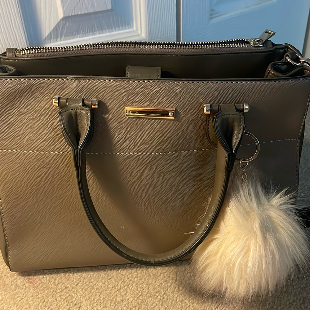 Dark green tote
